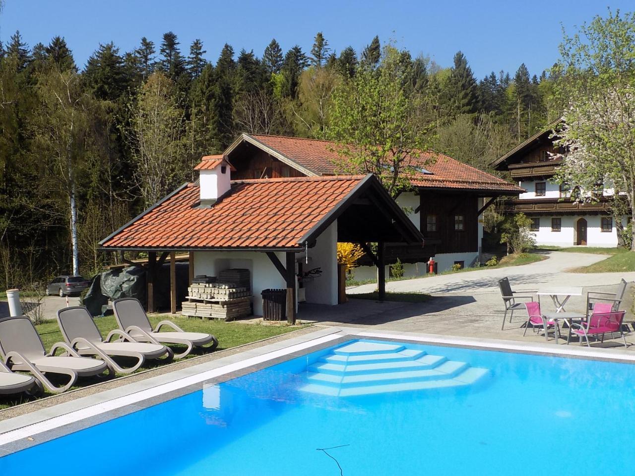 Ferienwohnung Waldblick เฮาเซนแบร์ก ภายนอก รูปภาพ