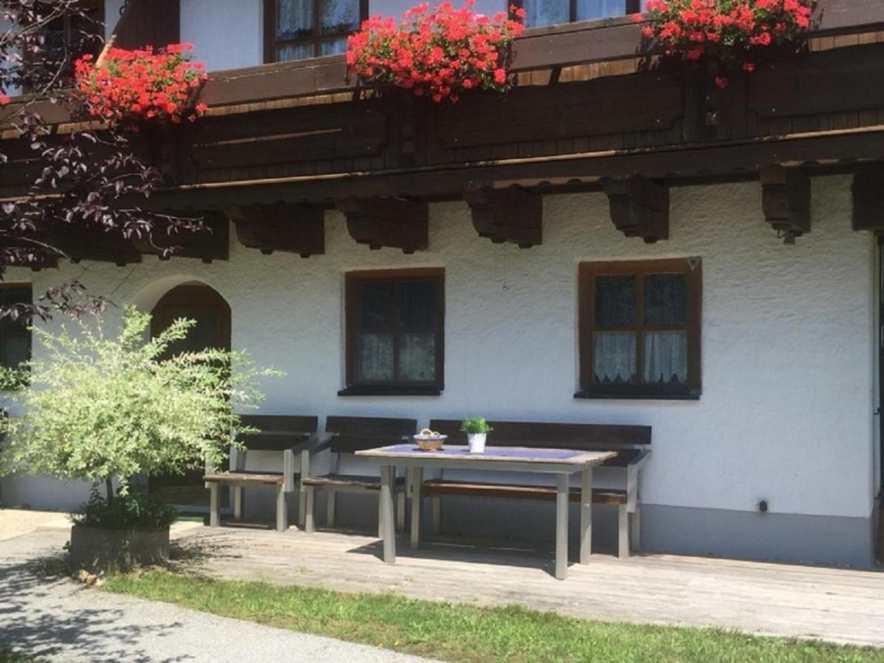 Ferienwohnung Waldblick เฮาเซนแบร์ก ภายนอก รูปภาพ