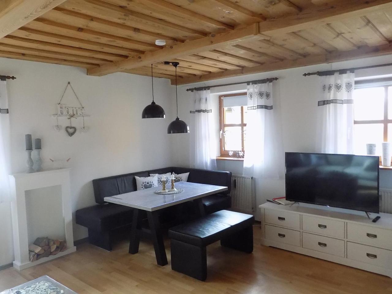 Ferienwohnung Waldblick เฮาเซนแบร์ก ภายนอก รูปภาพ