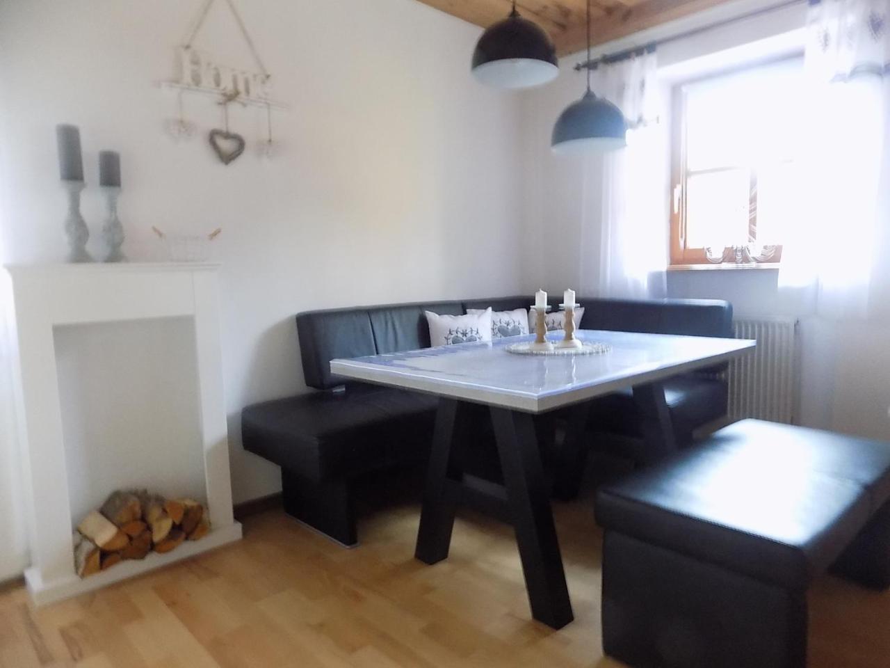 Ferienwohnung Waldblick เฮาเซนแบร์ก ภายนอก รูปภาพ